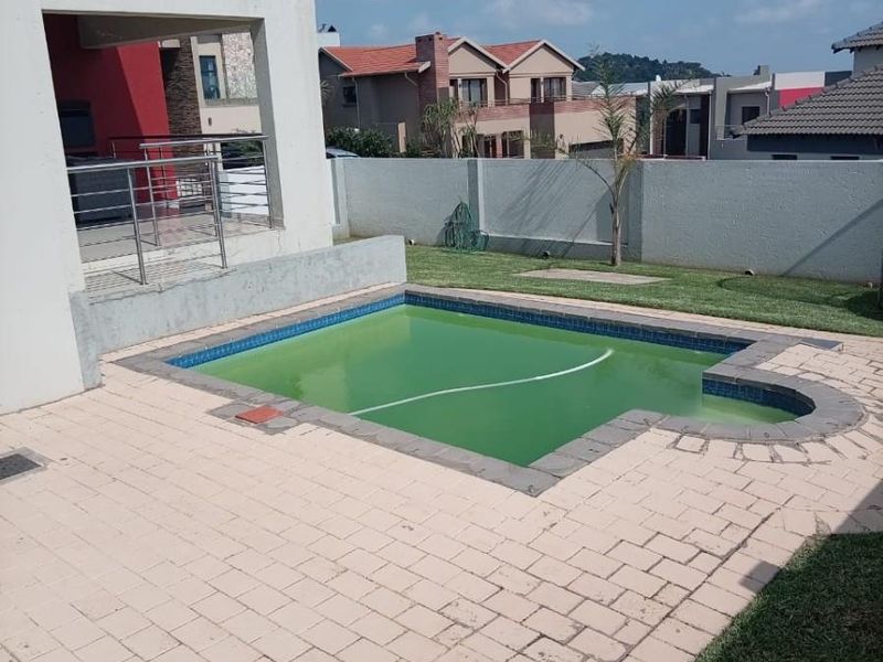 4 Bedroom House For Sale in Heron Hill Garden Estate, Boardwalk, Pretoria - Photo 7