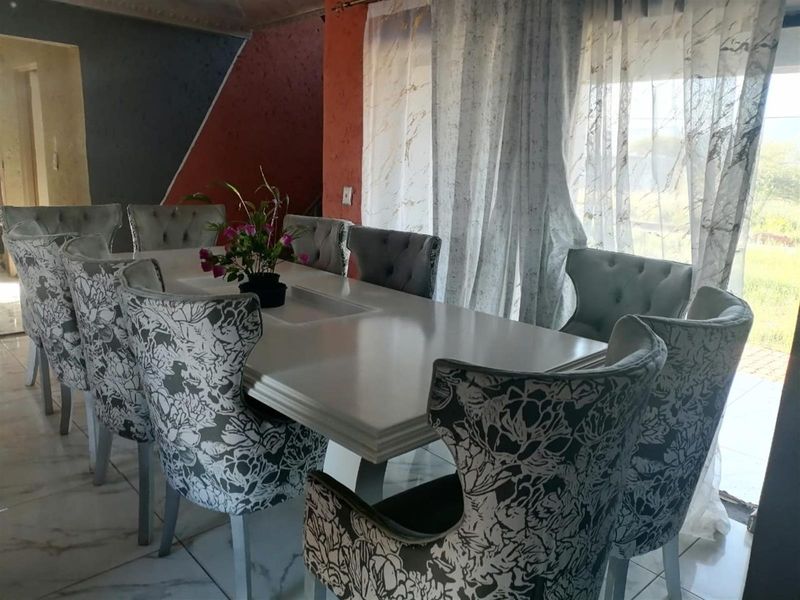 Double Storey House For Sale in Polokwane lebowakgomo Mtatanyana - Photo 2