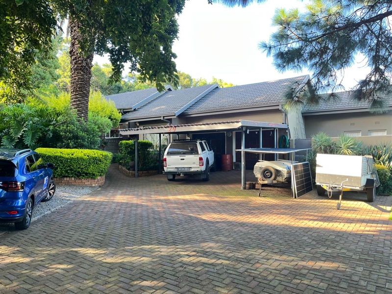 House For Sale in Huttenheights, Newcastle, KwaZulu Natal - Photo 1