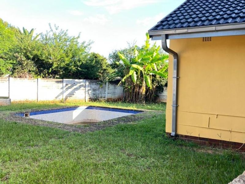 House For Sale in Amajuba Park, Newcastle, KwaZulu Natal - Photo 2