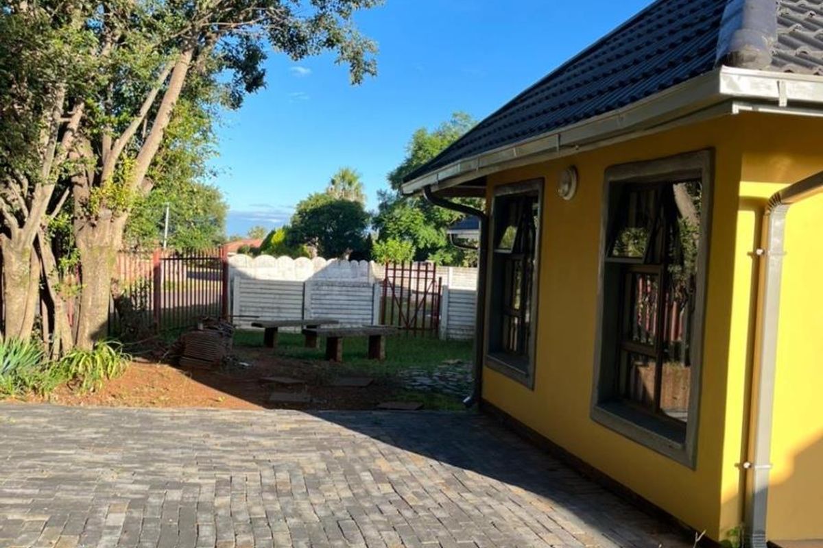 House For Sale in Amajuba Park, Newcastle, KwaZulu Natal - Photo 5