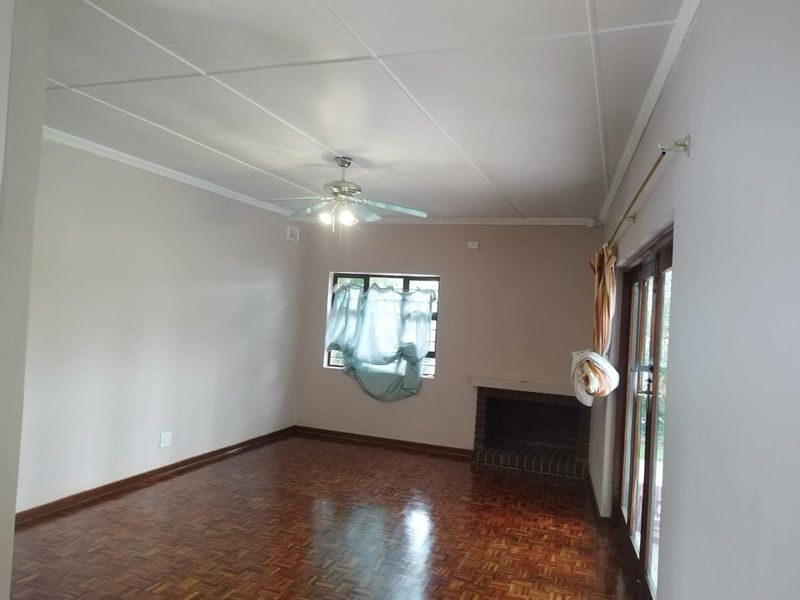 House To Rent in Sarnia, Pinetown, KwaZulu Natal - Photo 2