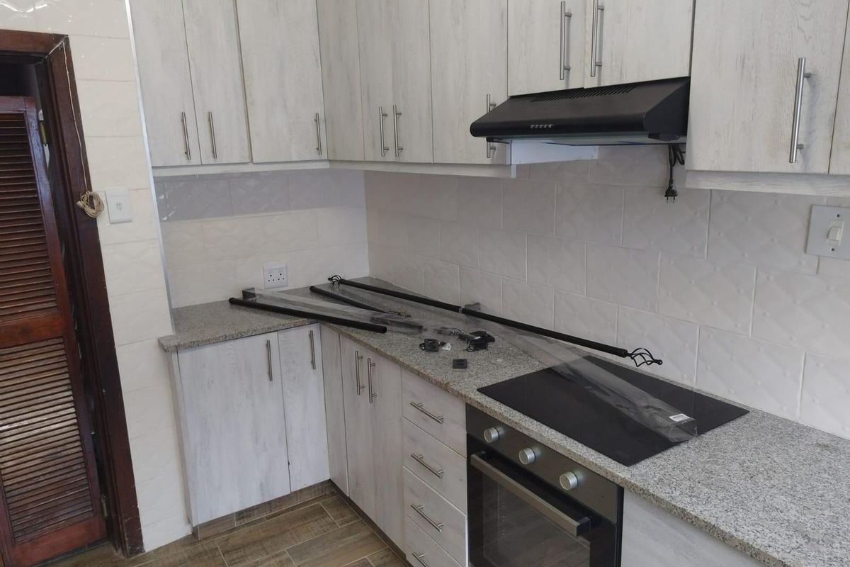 House To Rent in Sarnia, Pinetown, KwaZulu Natal - Photo 3