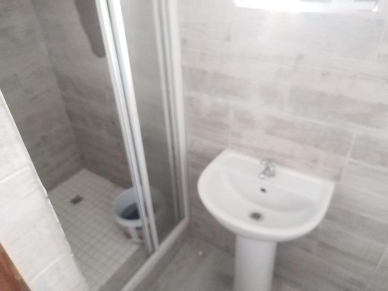 House To Rent in Sarnia, Pinetown, KwaZulu Natal - Photo 5