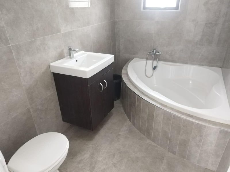 House To Rent in Sarnia, Pinetown, KwaZulu Natal - Photo 10