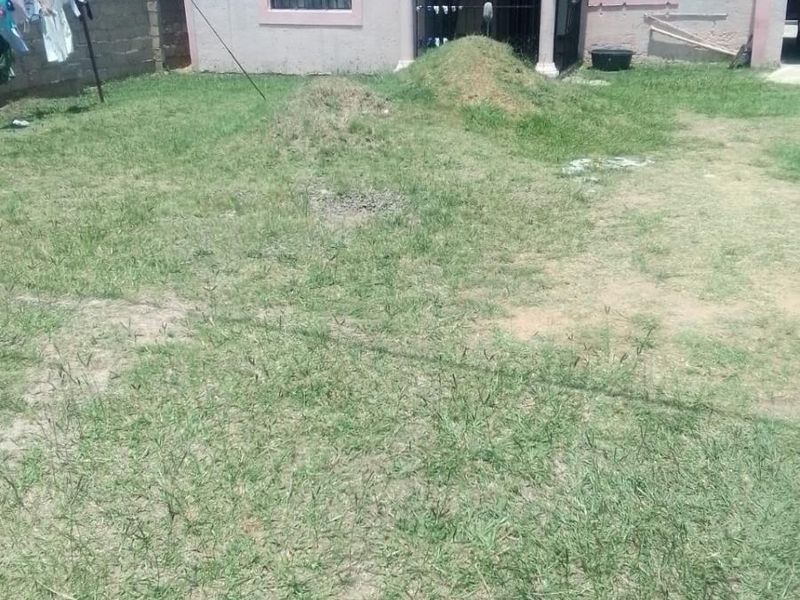 House For Sale in Osizweni, Newcastle, KwaZulu Natal - Photo 2