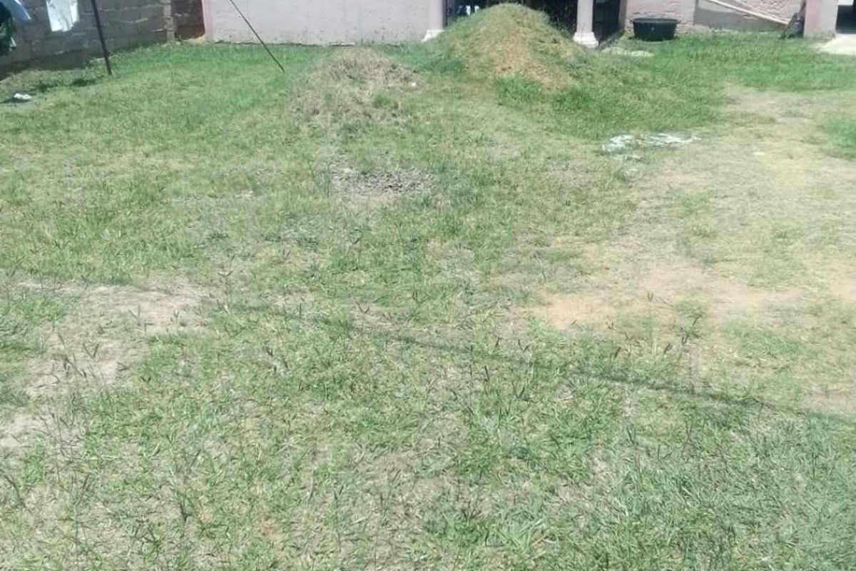 House For Sale in Osizweni, Newcastle, KwaZulu Natal - Photo 2