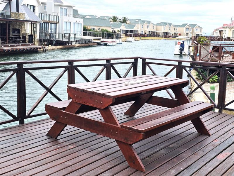 Waterfront Canal Home with Boat Access |  Airbnb Income | Prime Investment Property | Jeffreys Bay - Photo 7
