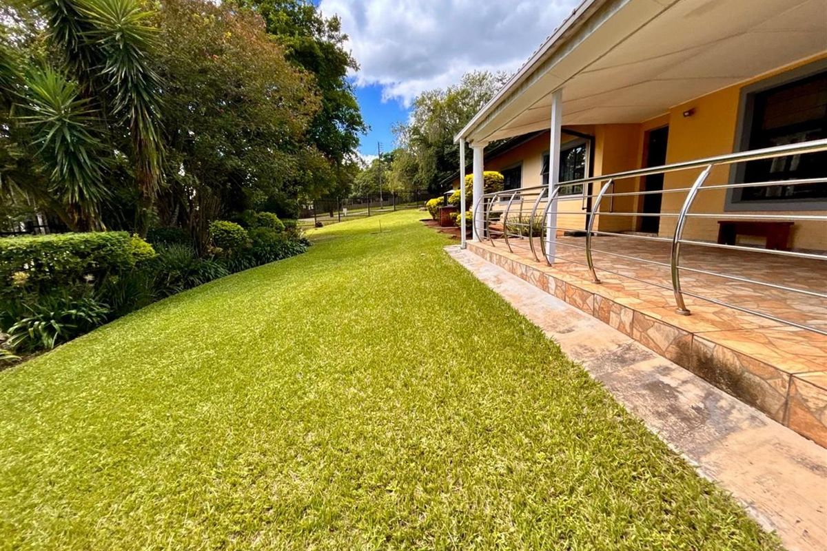 High-Yield Investment Property in Hayfields | Multi-Let or BnB Opportunity | 1,900m2 Land size - Photo 5