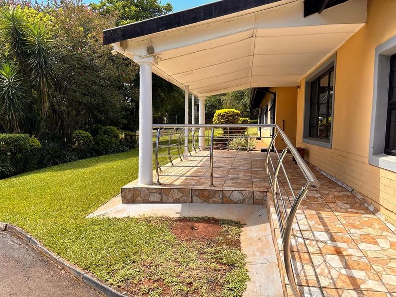 High-Yield Investment Property in Hayfields | Multi-Let or BnB Opportunity | 1,900m2 Land size - Photo 3