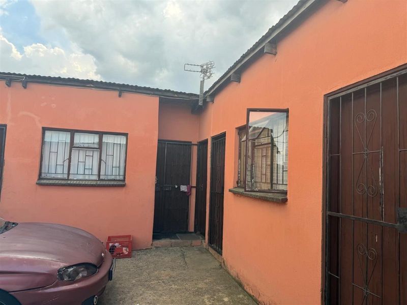 Cottage For Sale in Bhekuzulu, Vryheid, KwaZulu Natal - Photo 5