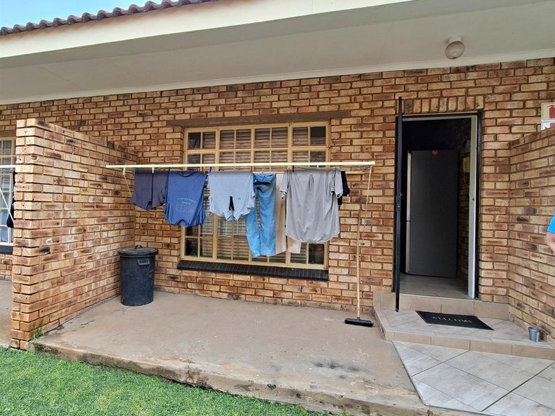 Cozy One bedroom Apartment - Photo 6