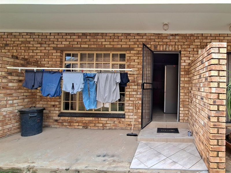 Cozy One bedroom Apartment - Photo 2