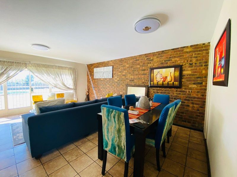 Townhouse For Sale in Vaalpark, Sasolburg - Photo 10