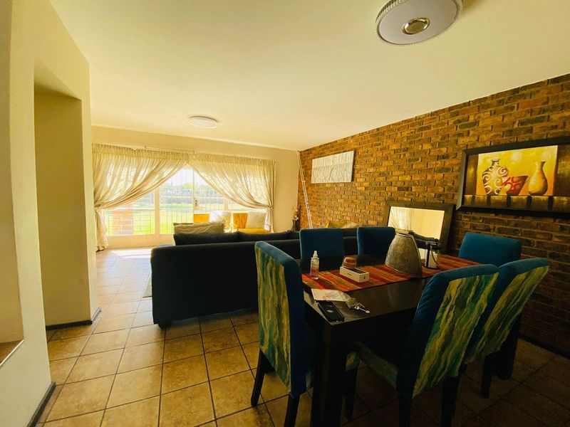 Townhouse For Sale in Vaalpark, Sasolburg - Photo 9