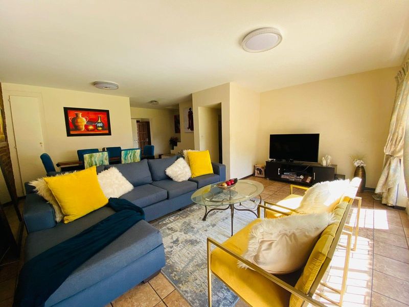 Townhouse For Sale in Vaalpark, Sasolburg - Photo 7