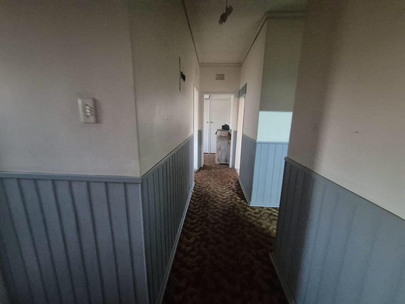 Spacious Family Home with Great Entertainment Features To Rent in Brenthurst, Brakpan - Photo 8