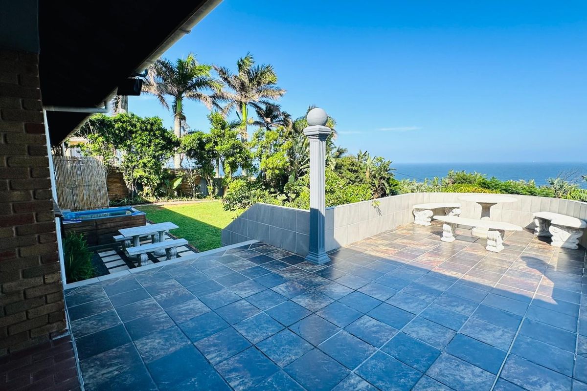 Luxury Coastal Family Home with Spectacular 180° Breaker Sea Views! - Photo 3