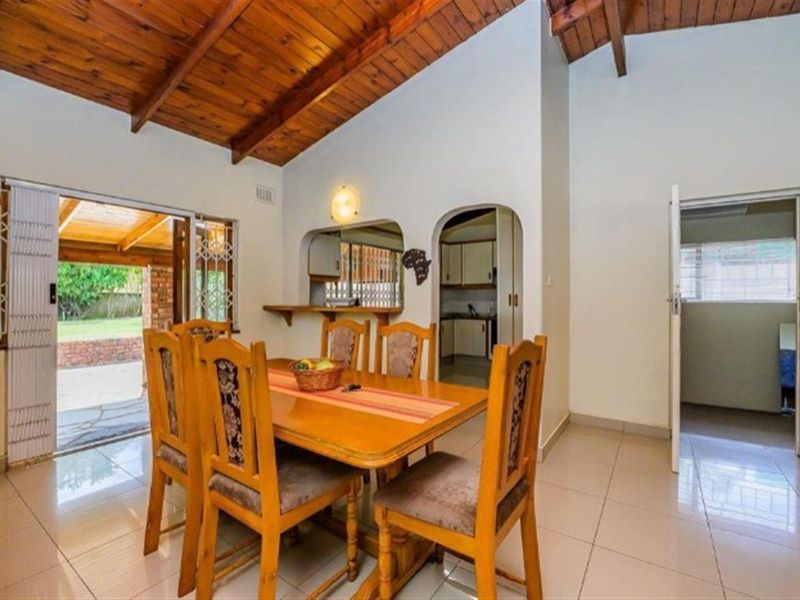 Dream home For Sale in Durban North, Durban, KwaZulu Natal - Photo 10