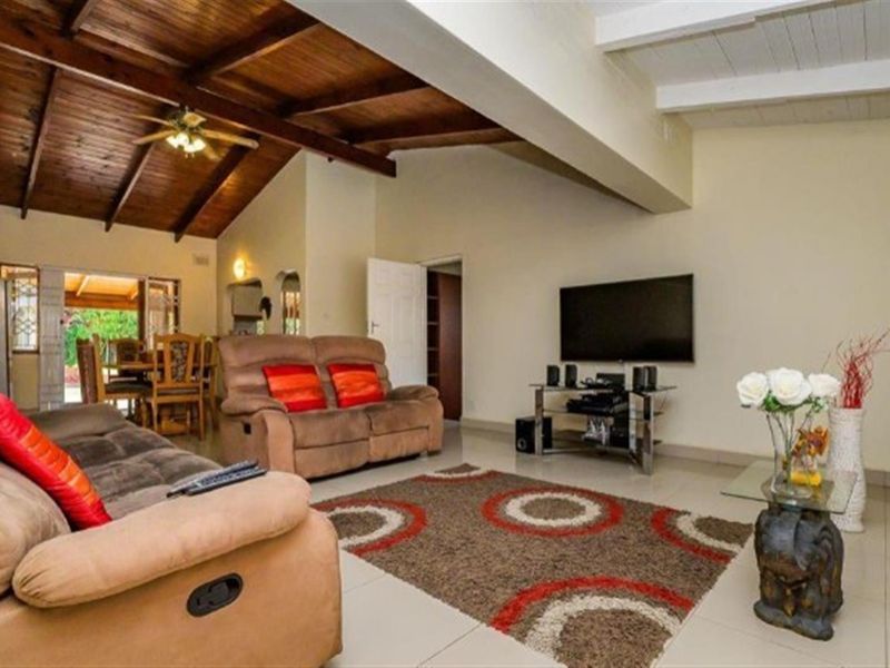 Dream home For Sale in Durban North, Durban, KwaZulu Natal - Photo 9