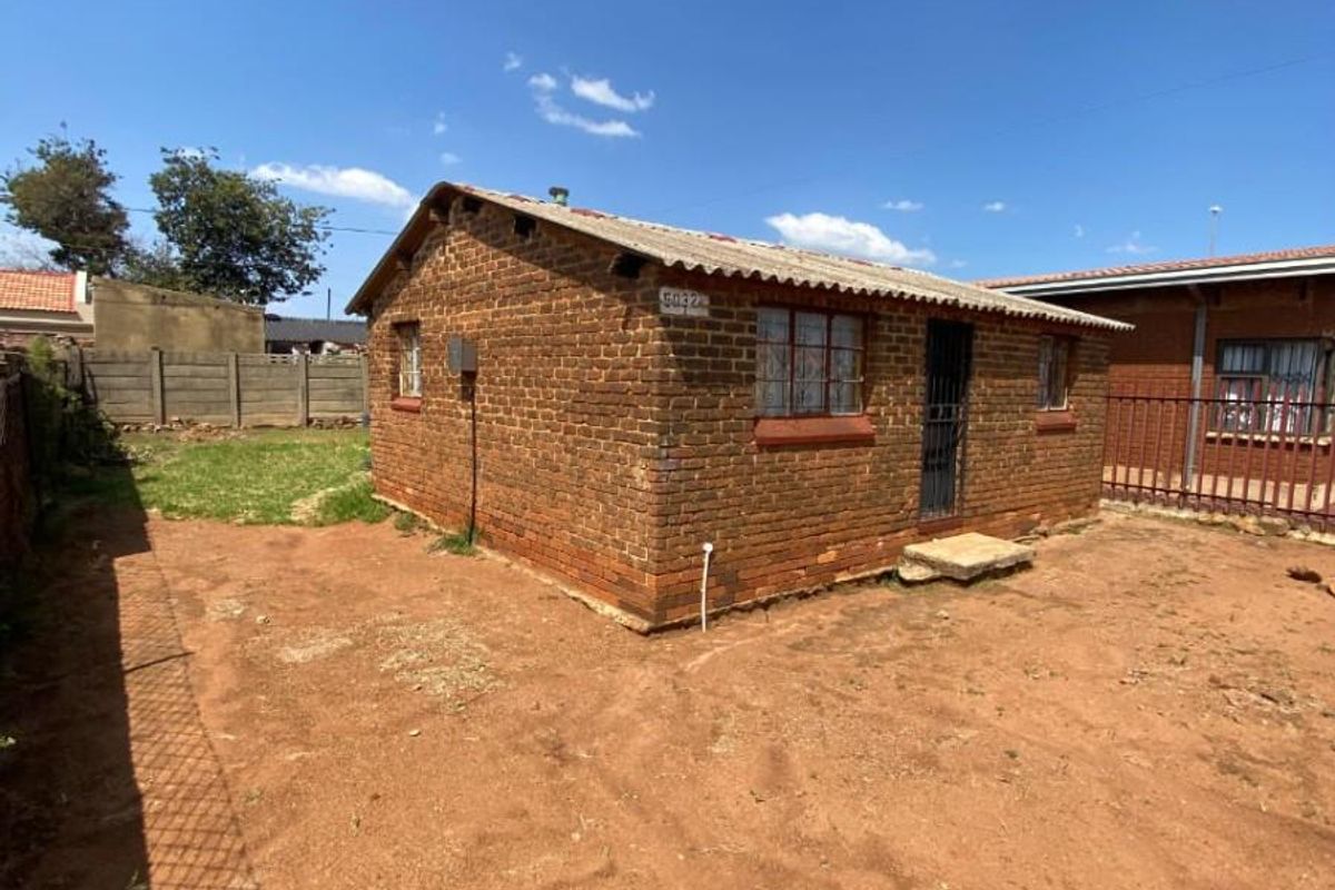 House For Sale in Sebokeng Zone 12, Sebokeng - Photo 4