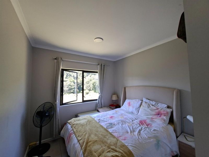 Modern Living Apartment To Rent in Waterfall, KwaZulu Natal - Photo 6