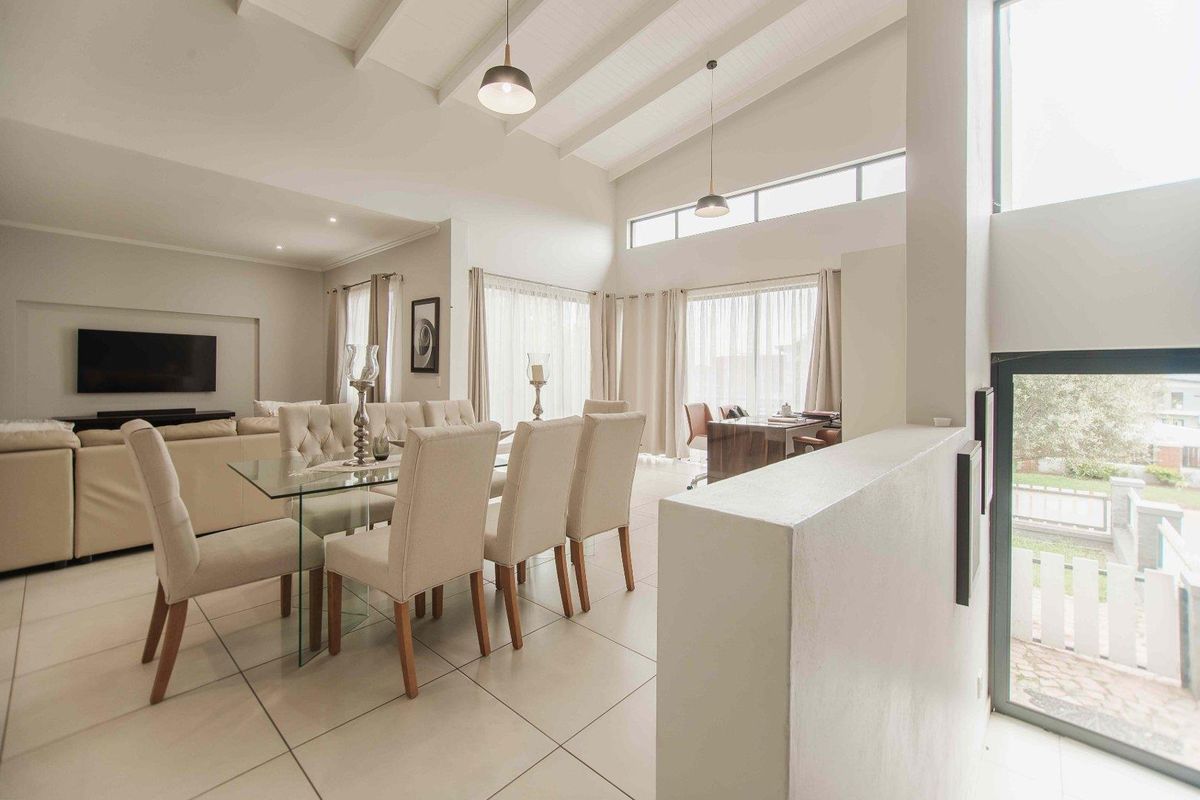 House To Rent in Copperleaf Estate, Centurion - Photo 2