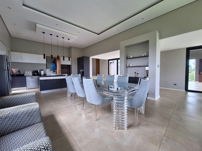 Contemporary Family Home in Prestigious Zimbali Lakes Resort, Ballito - Photo 8