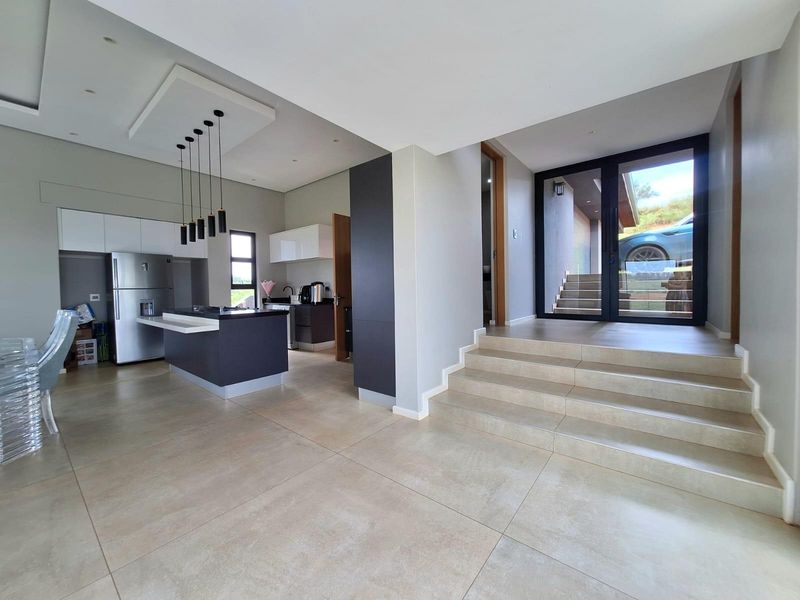 Contemporary Family Home in Prestigious Zimbali Lakes Resort, Ballito - Photo 7