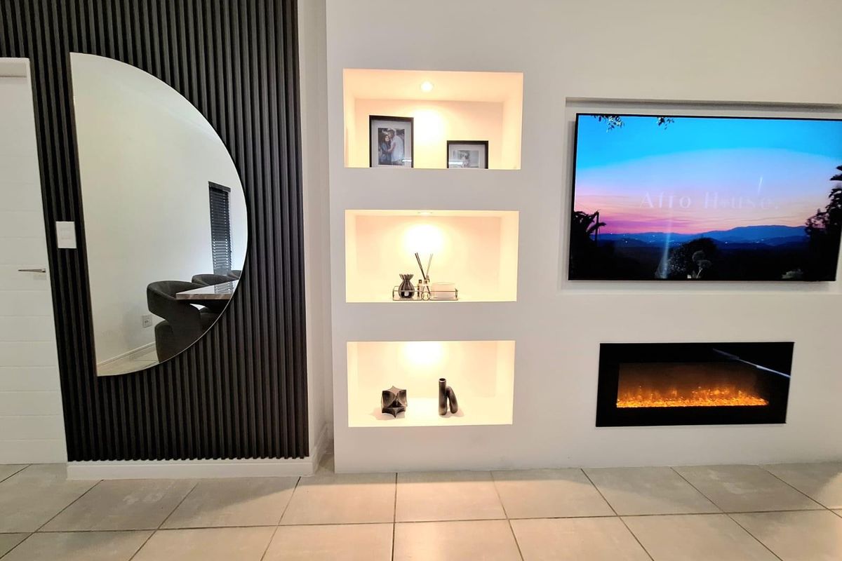 Stylish 2-Bed 2-Bath Apartment with Sea Views in Ballito Hills Estate - Photo 3