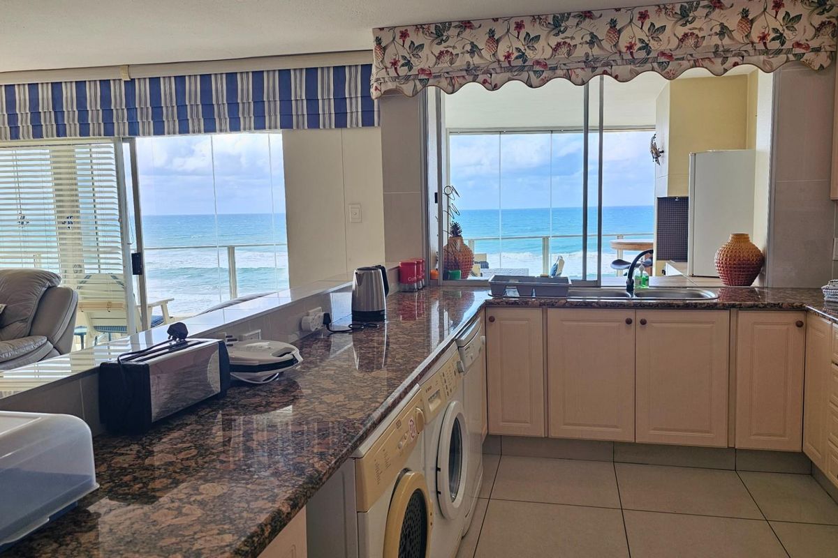 Beachfront Living with Spectacular Indian Ocean Views - Photo 4