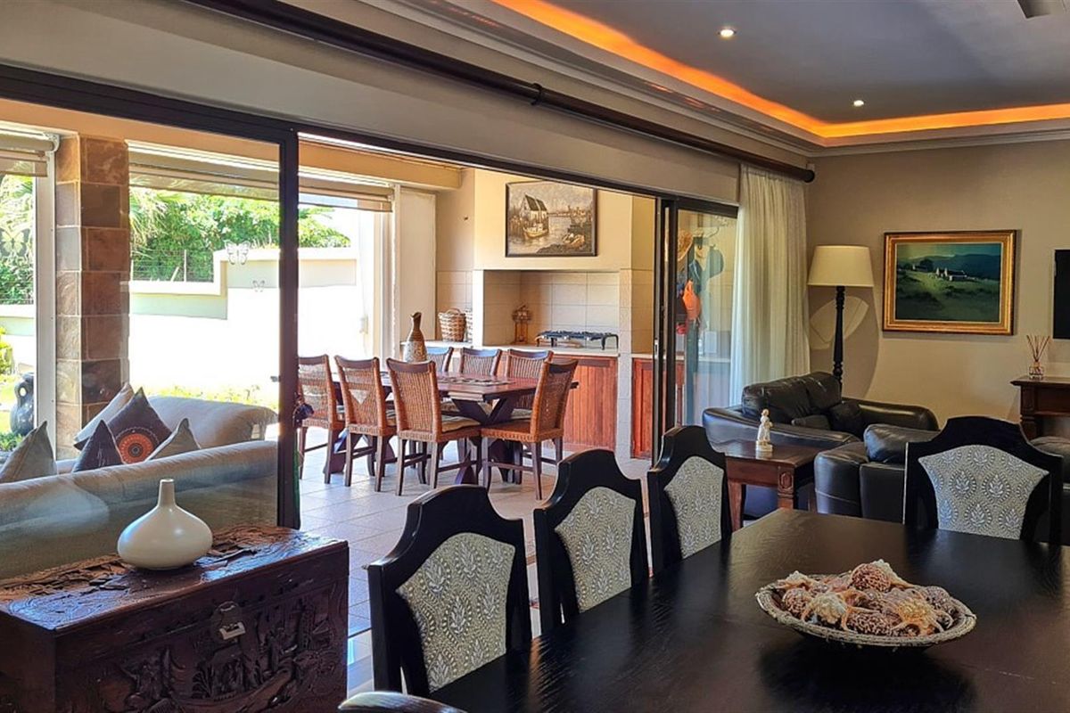 Executive, Luxury 3 Bedroom Beachfront Apartment - Photo 4