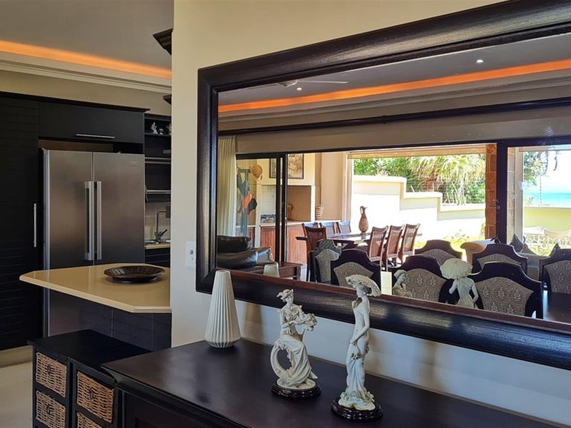 Executive, Luxury 3 Bedroom Beachfront Apartment - Photo 7