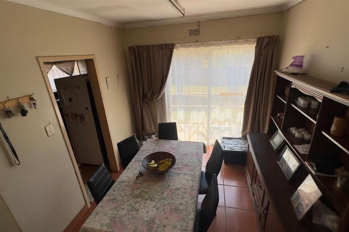 House For Sale in Blancheville, Witbank - Photo 5