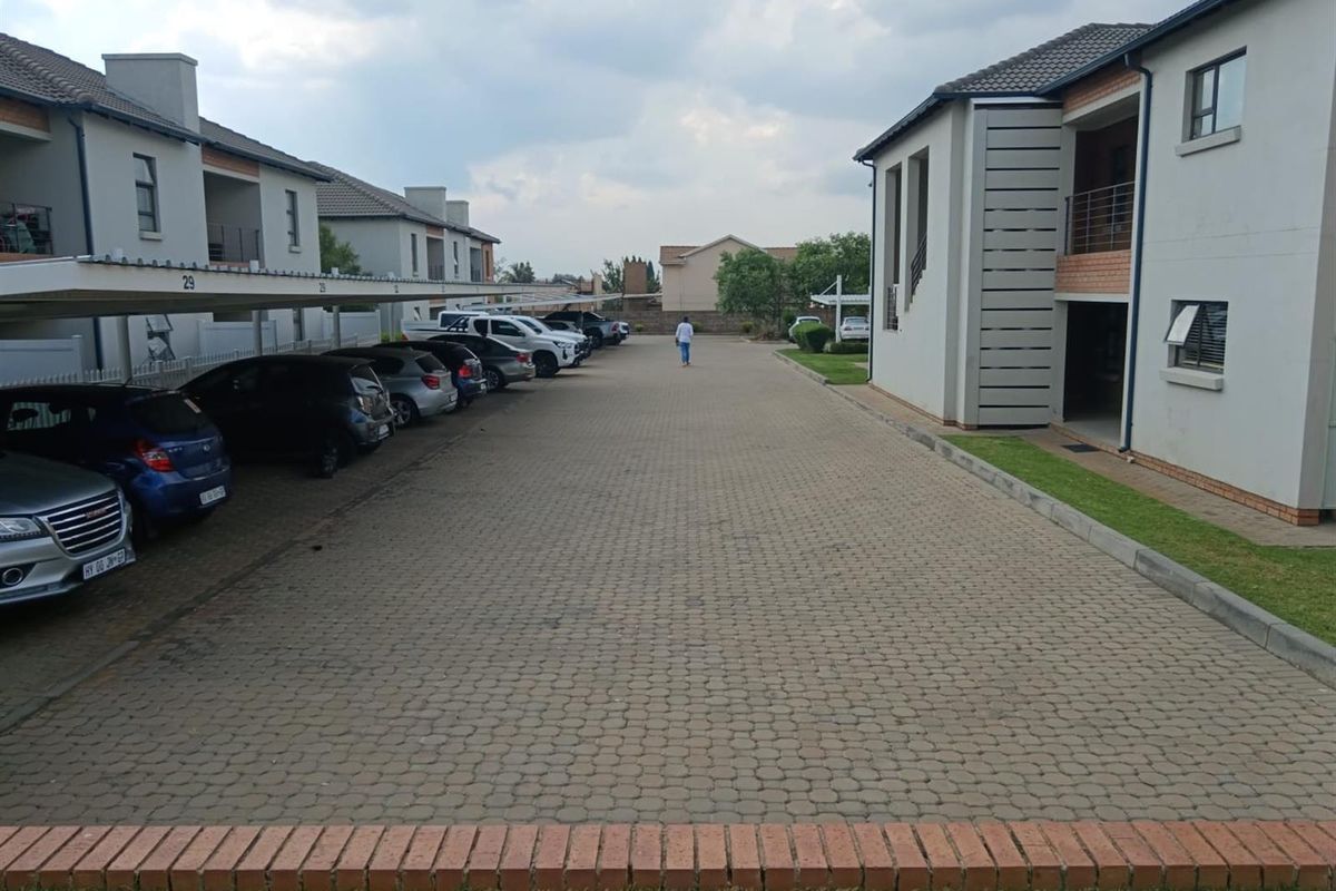 Maple Grove ext 97 Benoni - Photo 2
