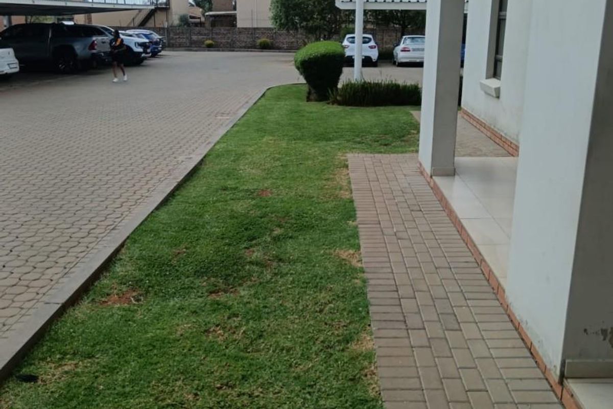 Maple Grove ext 97 Benoni - Photo 4