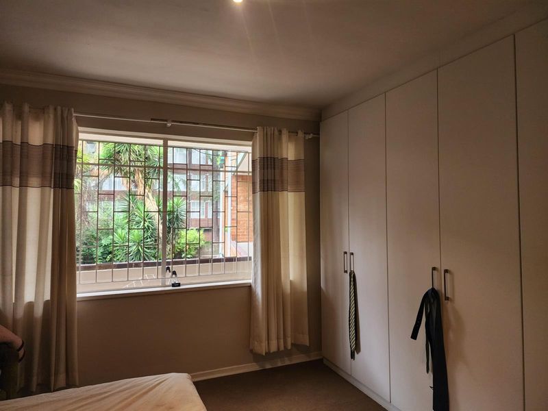 43 St Andrew Street, Birdshaven, Roodepoort, Gauteng - Photo 7