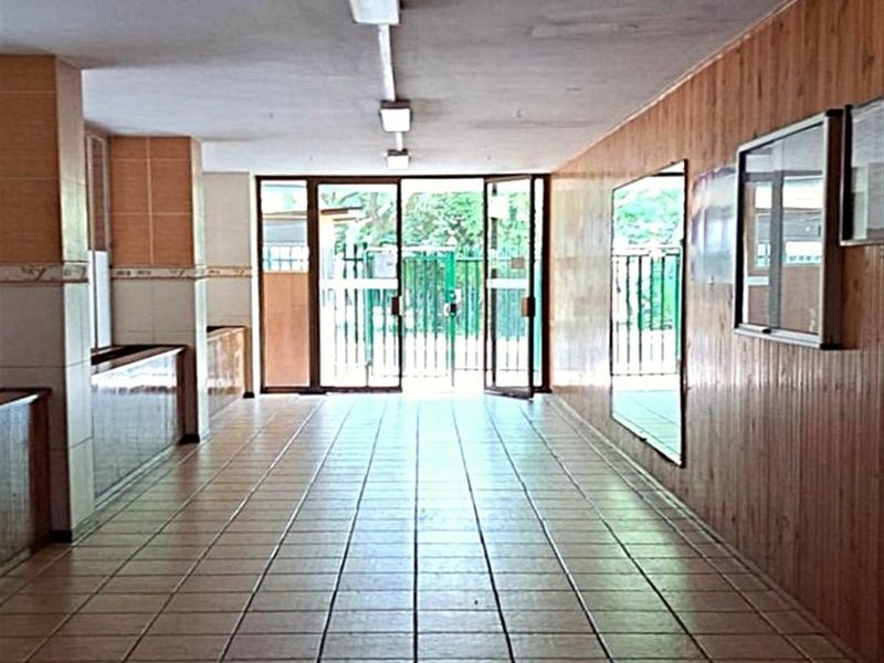 2 BED Apartment For Sale in Sunnyside, Pretoria - Photo 4