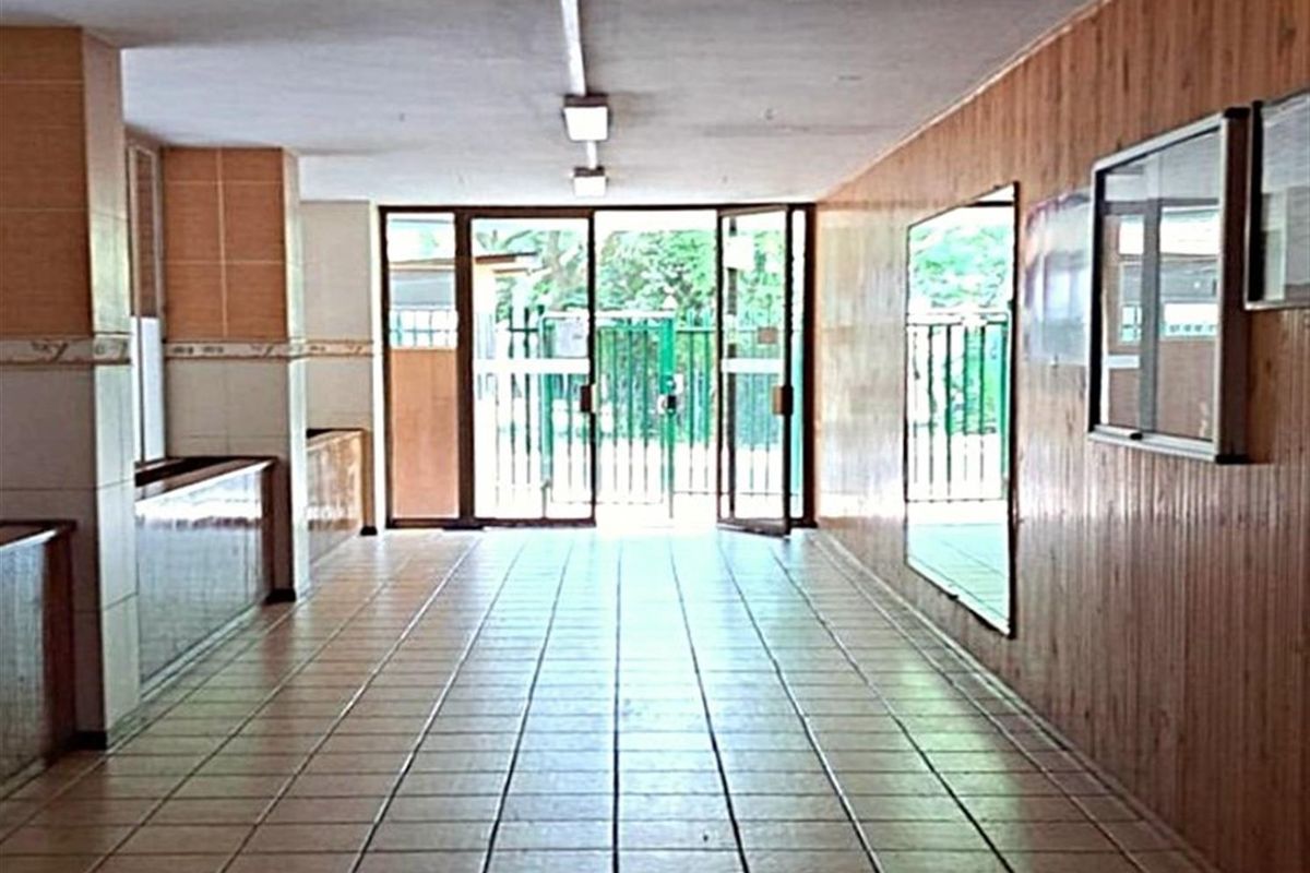 2 BED Apartment For Sale in Sunnyside, Pretoria - Photo 4