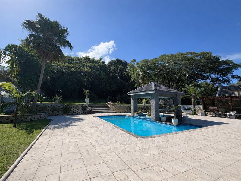 House For Sale in Umtentweni, Port Shepstone, KwaZulu Natal - Photo 3