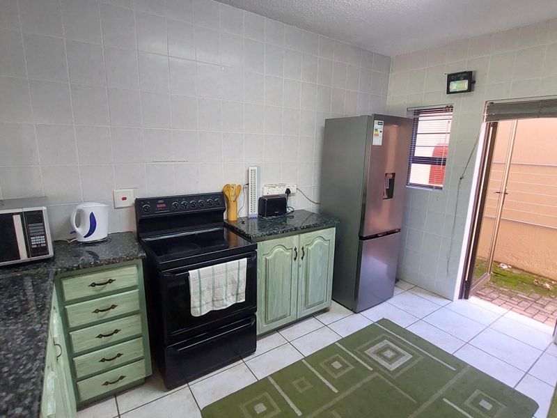 Duplex Apartment For Sale in Shelly Beach, KwaZulu Natal - Photo 9