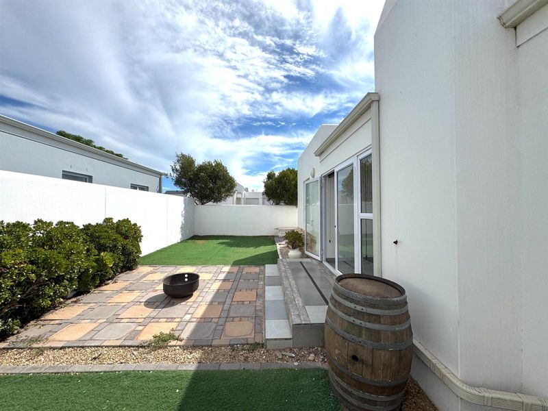 House For Sale in Laguna Hills, Laguna, Langebaan - Photo 7