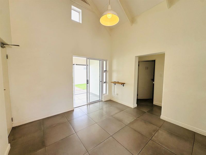 House For Sale in Laguna Hills, Laguna, Langebaan - Photo 3