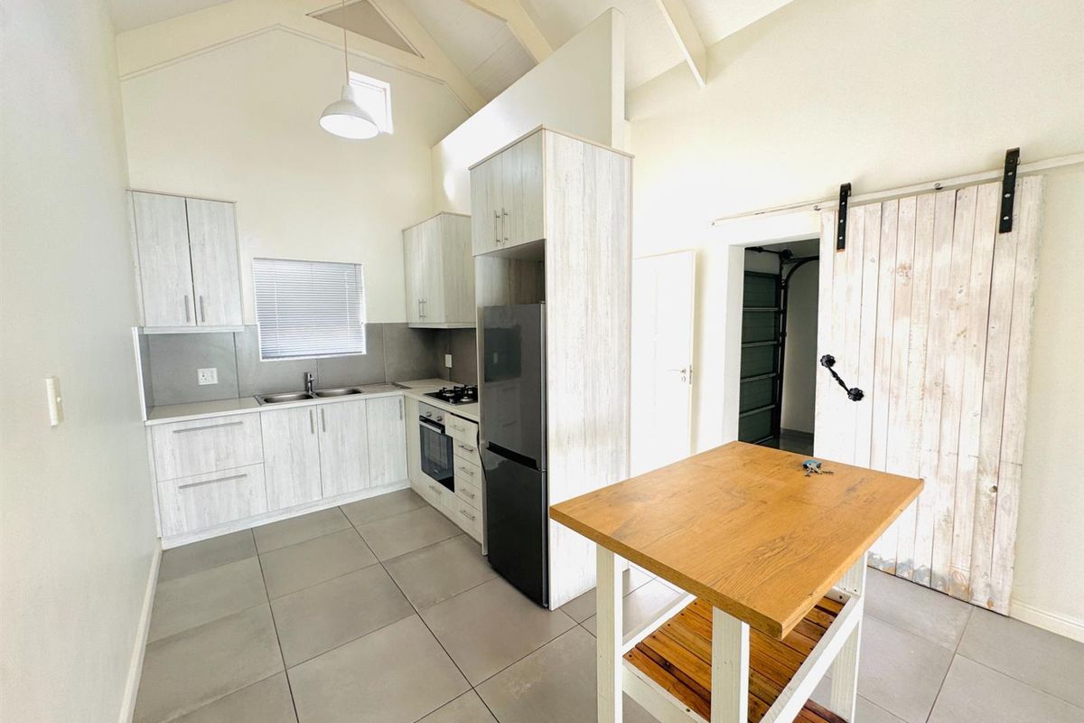 House For Sale in Laguna Hills, Laguna, Langebaan - Photo 5