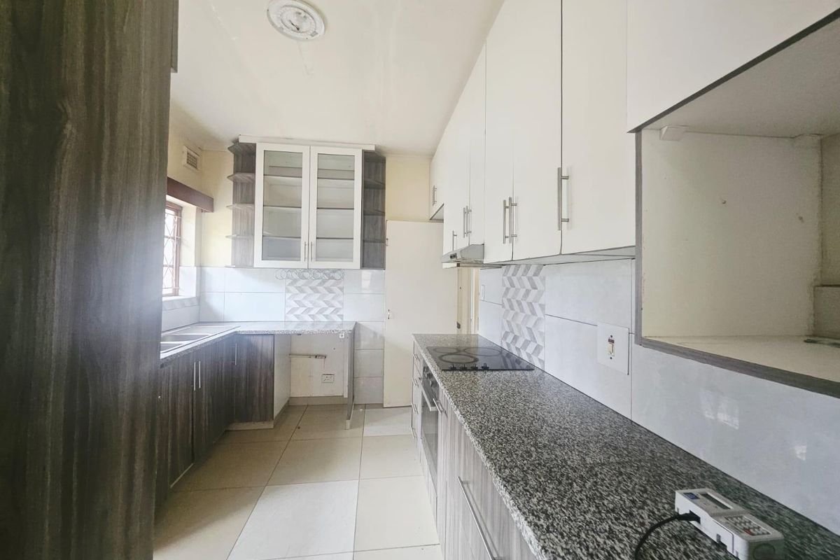 House For Sale in Yellowwood Park, Durban, KwaZulu Natal - Photo 3