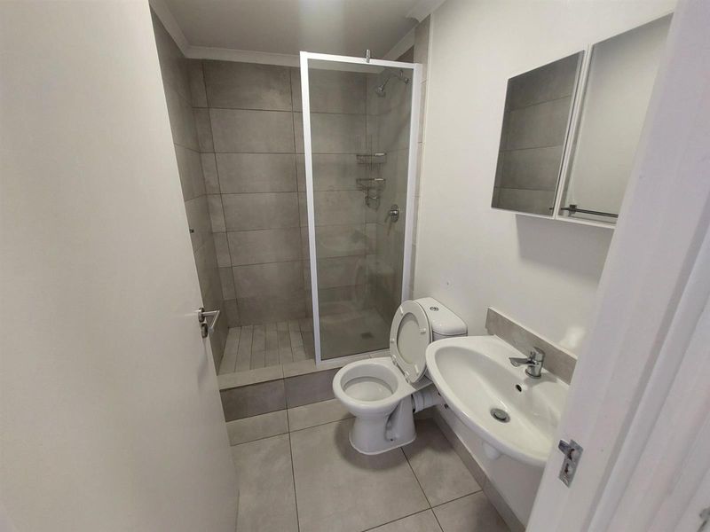 2 bed 2 bath ground floor Apartment For Sale in Hayfields - Photo 9