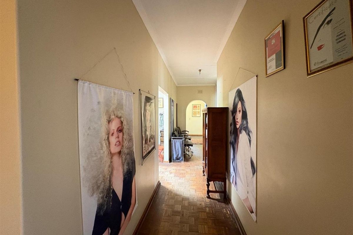 Prime Commercial Property for Sale Near Newcastle Mall - Photo 3