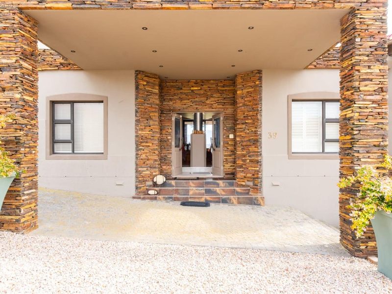 3 Bedroom house for sale in Avonddans Estate - Photo 3