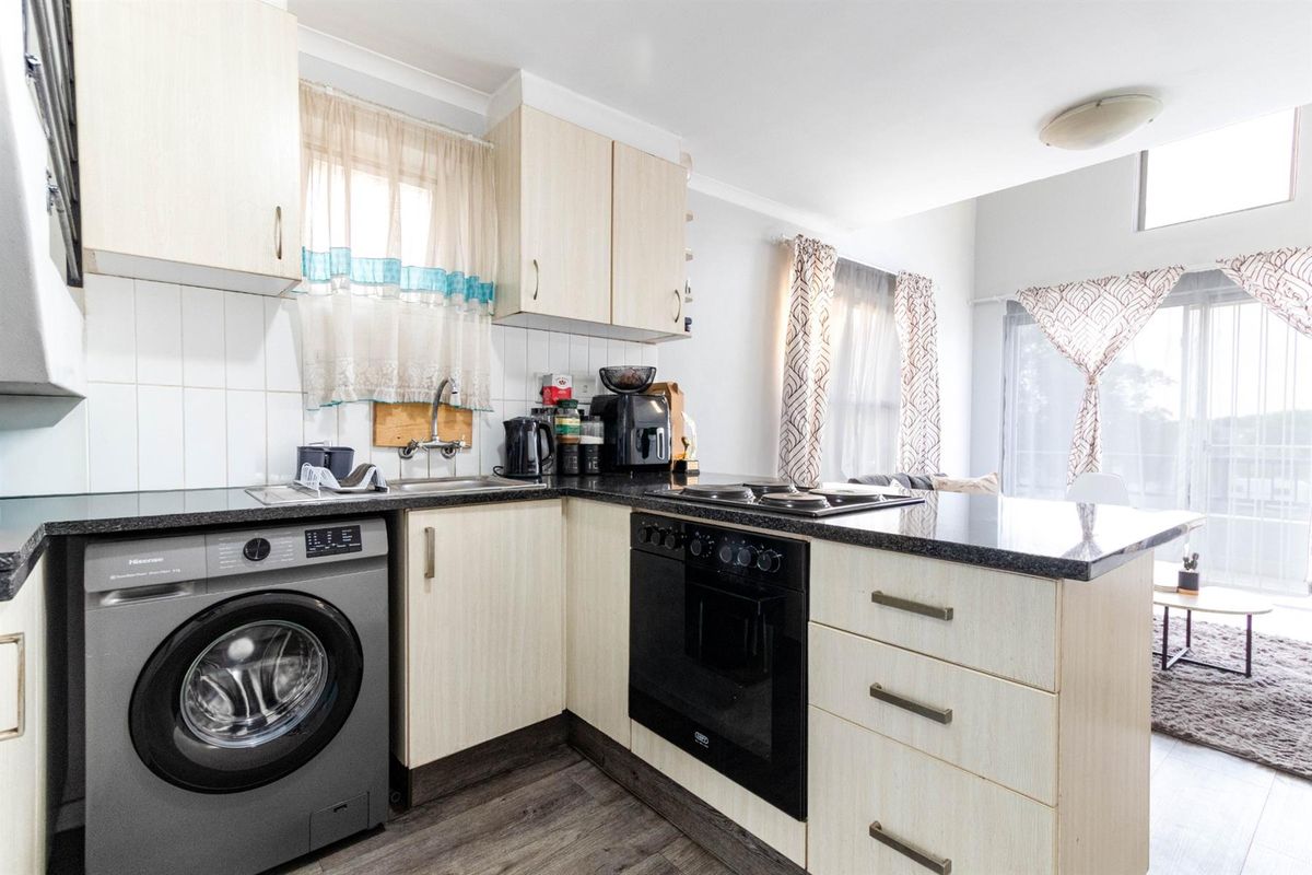 Apartment For Sale in Wellington North, Wellington - Photo 5