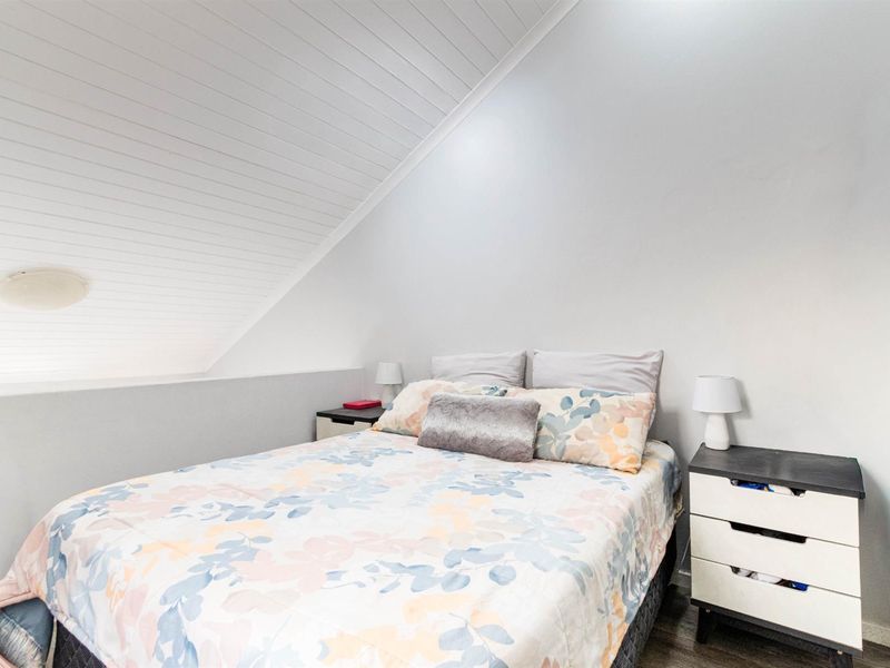 Apartment For Sale in Wellington North, Wellington - Photo 7